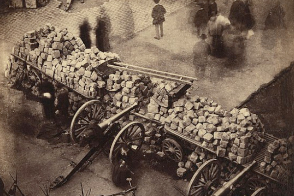 Barrikaden in Paris, 1871.