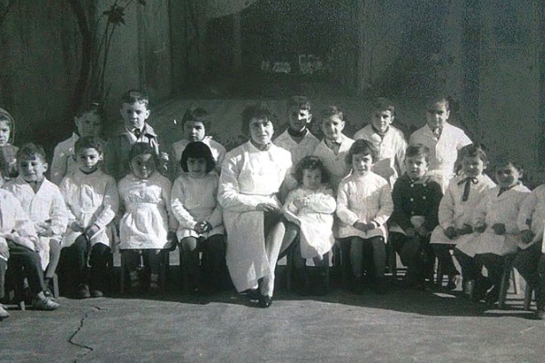 Kinder in einem argentinischen Kindergarten, 1961.